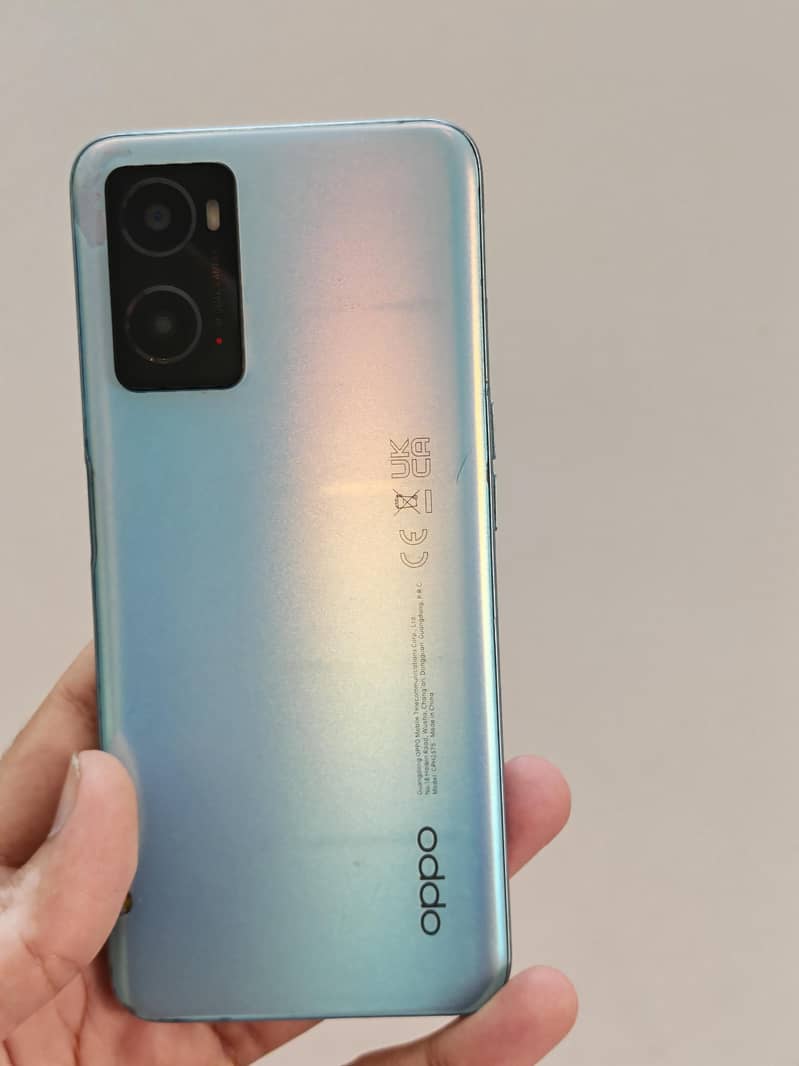 OPPO A76 0