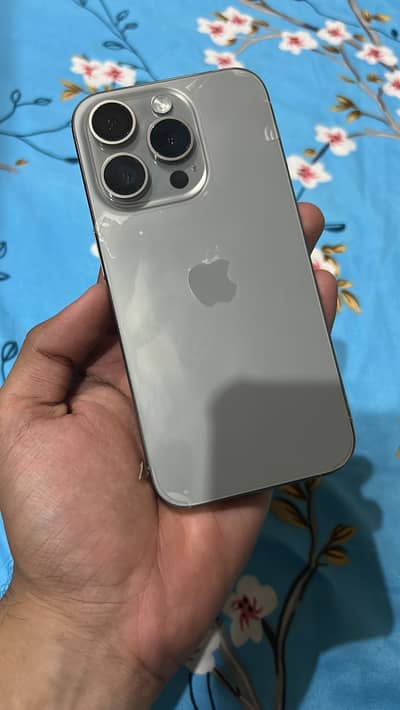 Apple iPhone 15 Pro factory unlock
