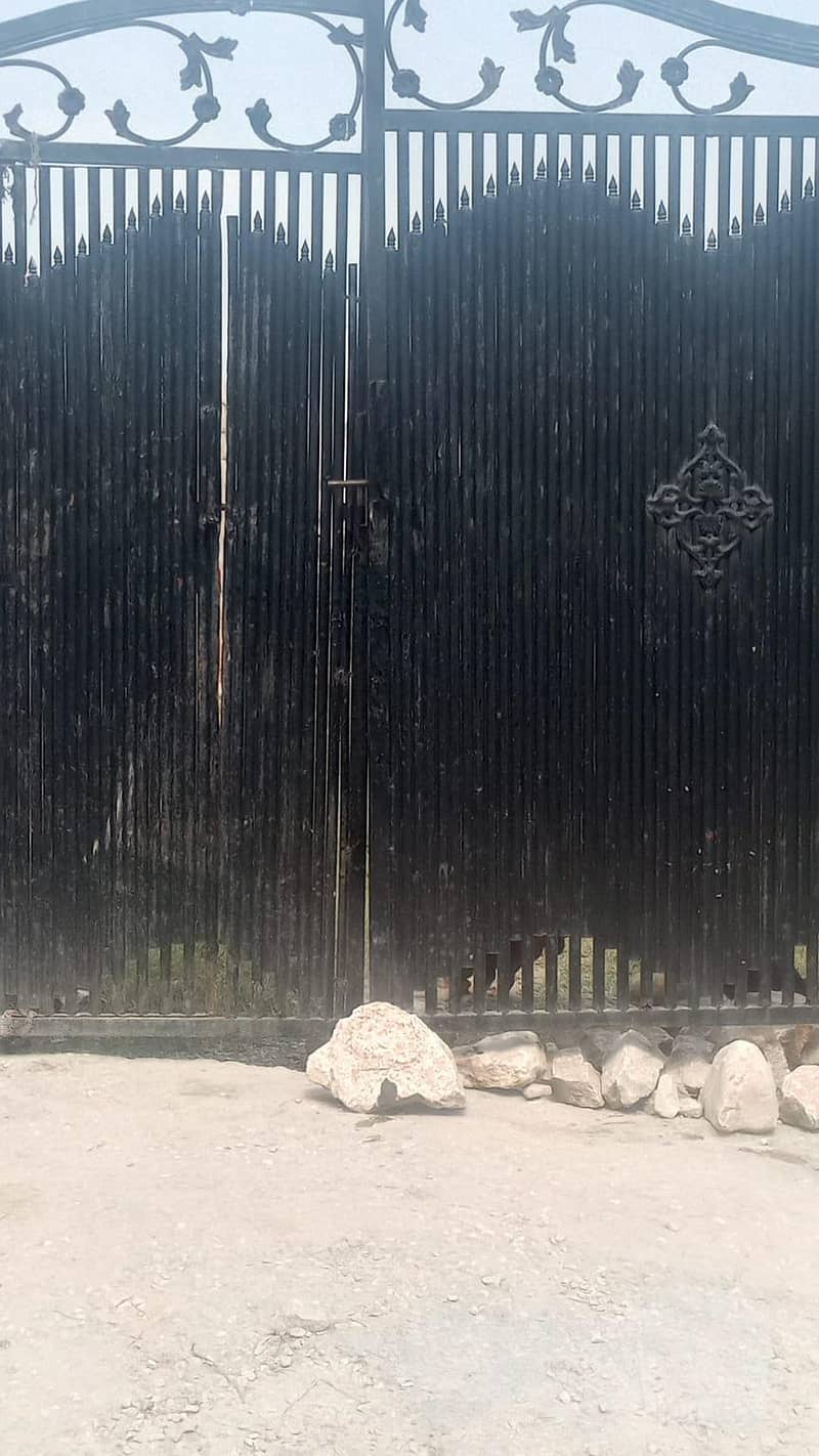 iron gate 1
