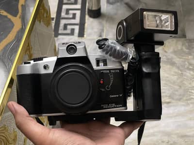 Brand new Genuine camera canon