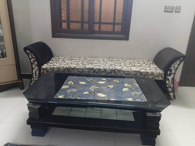 seater sofa,deewan,glass table 4