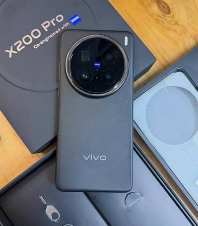 Vivo x200 Pro