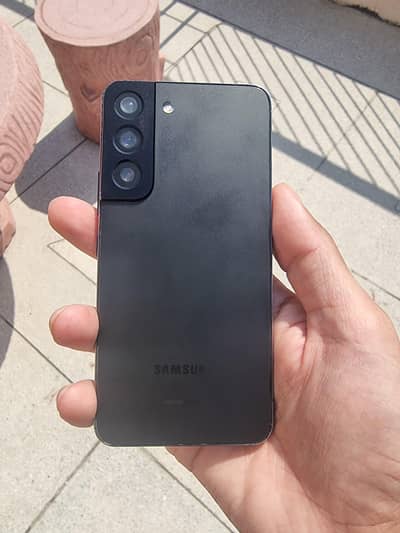 Samsung Mobile S22