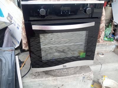 Built in oven