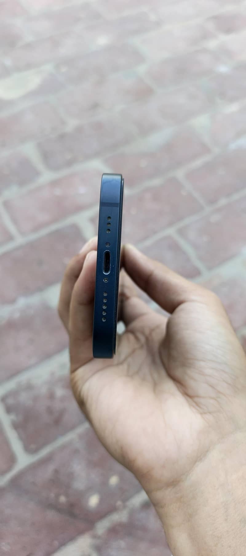 Apple iPhone 13 4