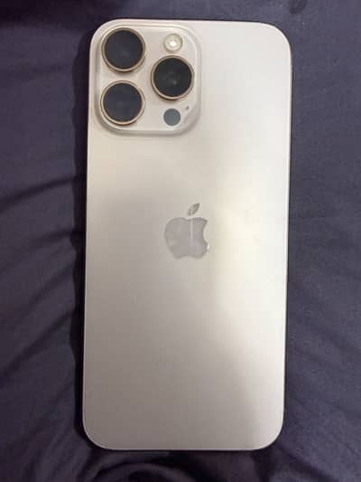 Apple iPhone 16 Pro Max
