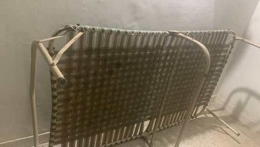 Folding charpai