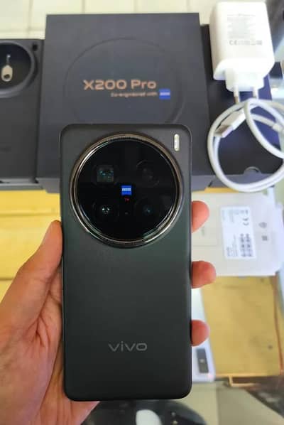 Vivo x200 Pro