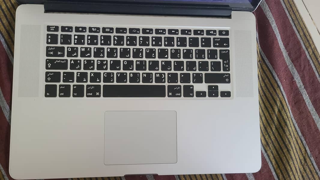 Mac book pro 0