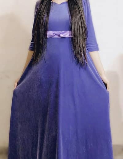 1 time use beautiful long velvet maxi in medium size