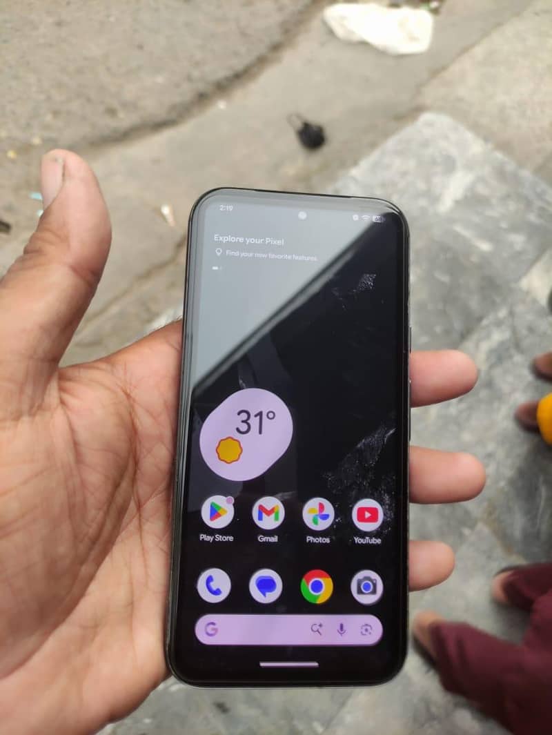 Google Pixel 8a 1