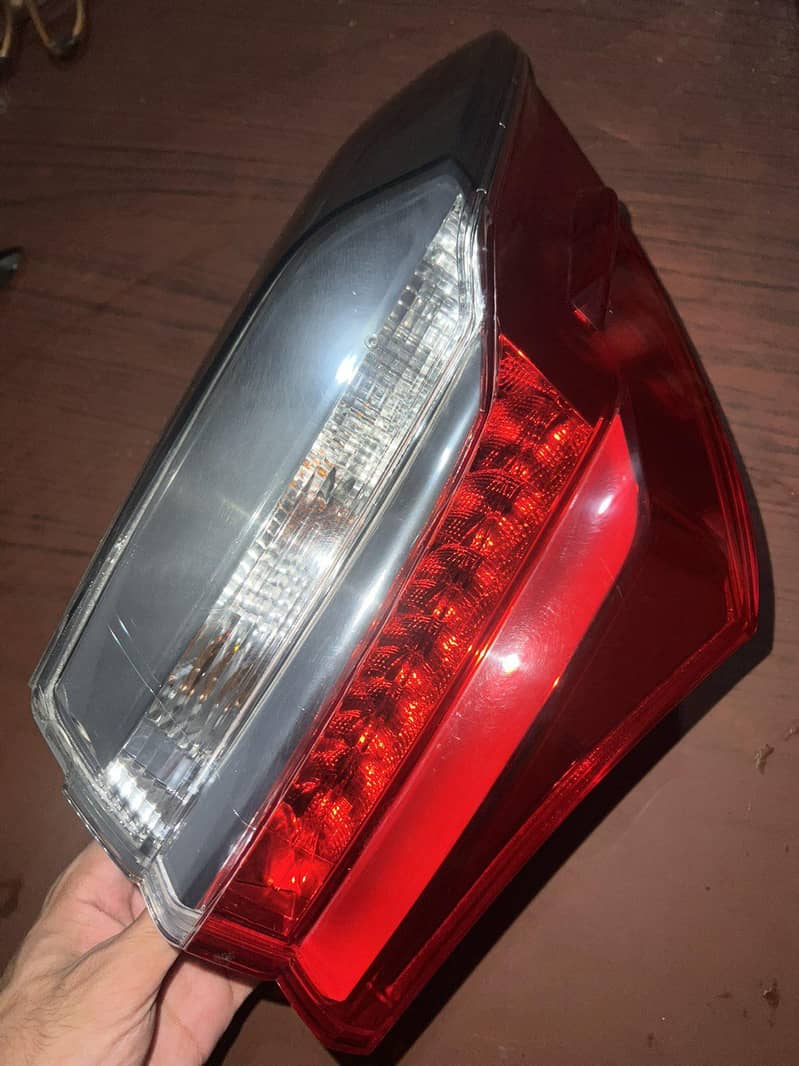 Back lights Corolla 2026 11