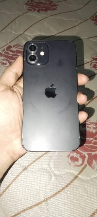 Apple iPhone 12