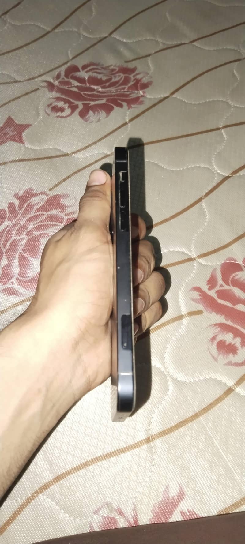 Apple iPhone 12 3