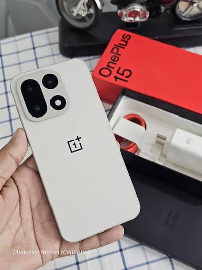 OnePlus 15 With Box PTA Approved 16 GB 512 GB
