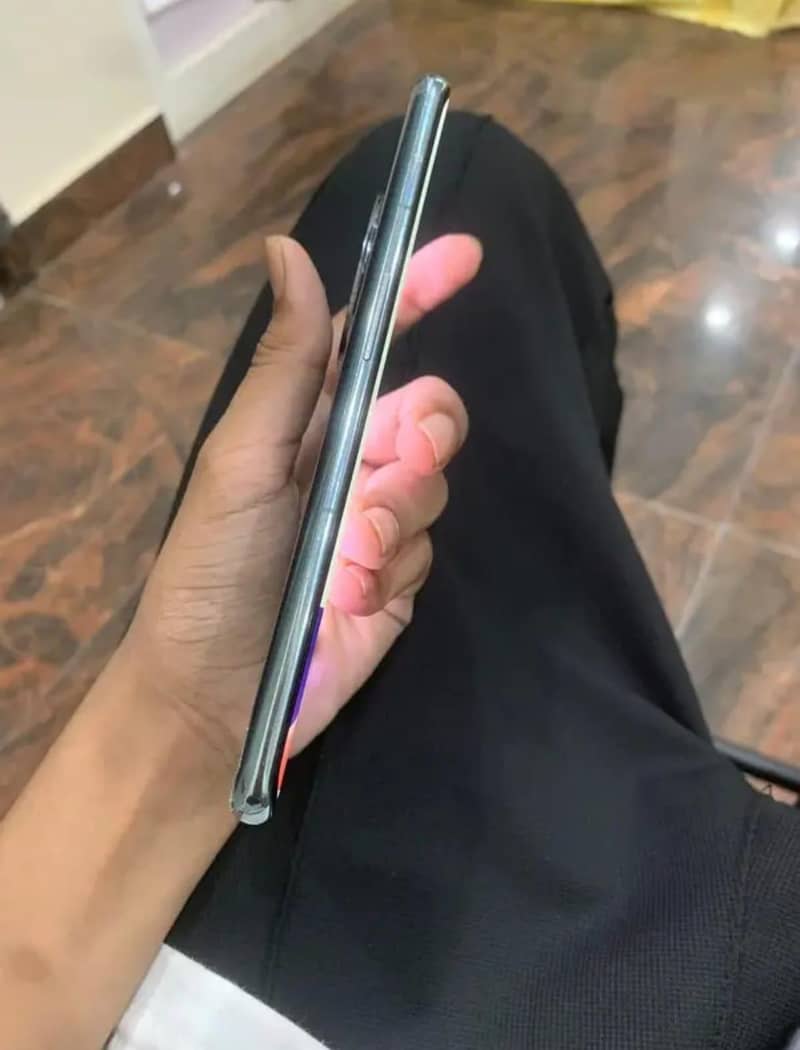 One Plus 11 4