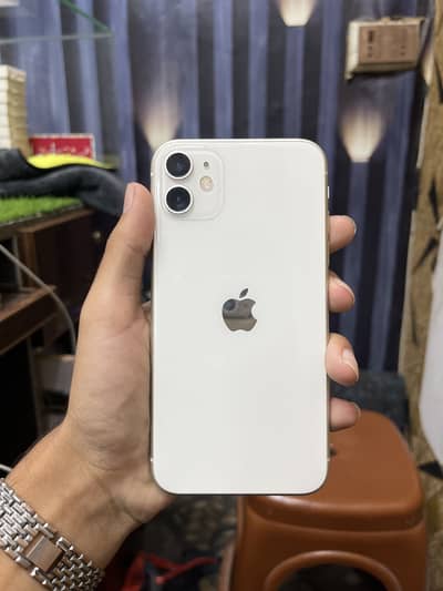 Apple iPhone 11