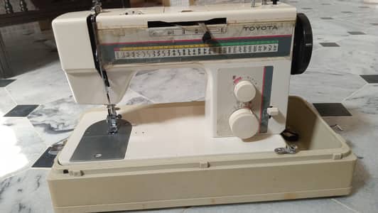 original japan toyota sewing maching -30 desingn-urgent sale
