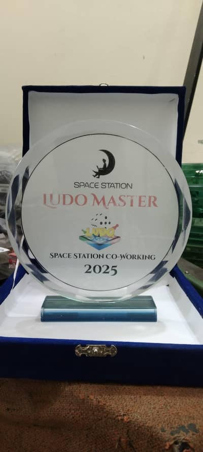 Acrylic Frame / Shield / Award / Glass Certificate Frame