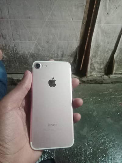 Apple iPhone 7