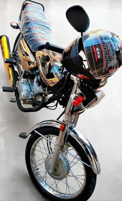 Honda 125 Gold Edition