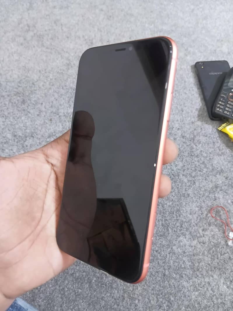 Apple iPhone XR 2