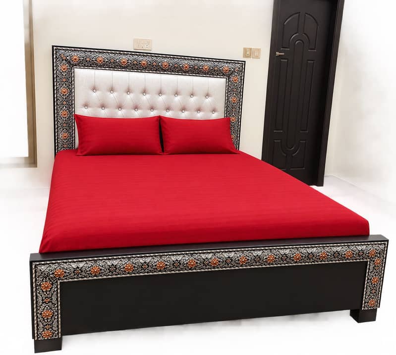 Double Bed 0
