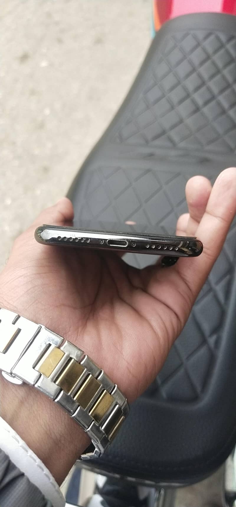Apple iPhone X 3