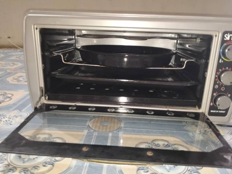 Sinbo Large Electric Baking Oven 4