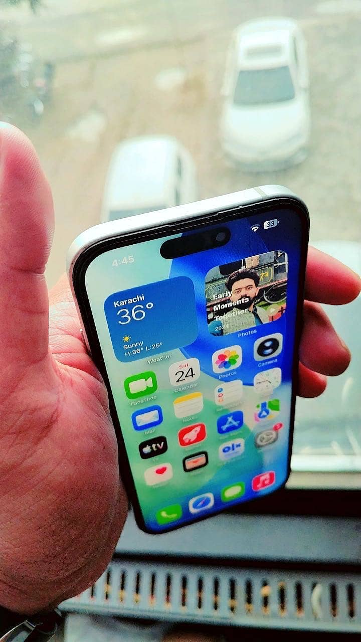 Apple iPhone 15 3