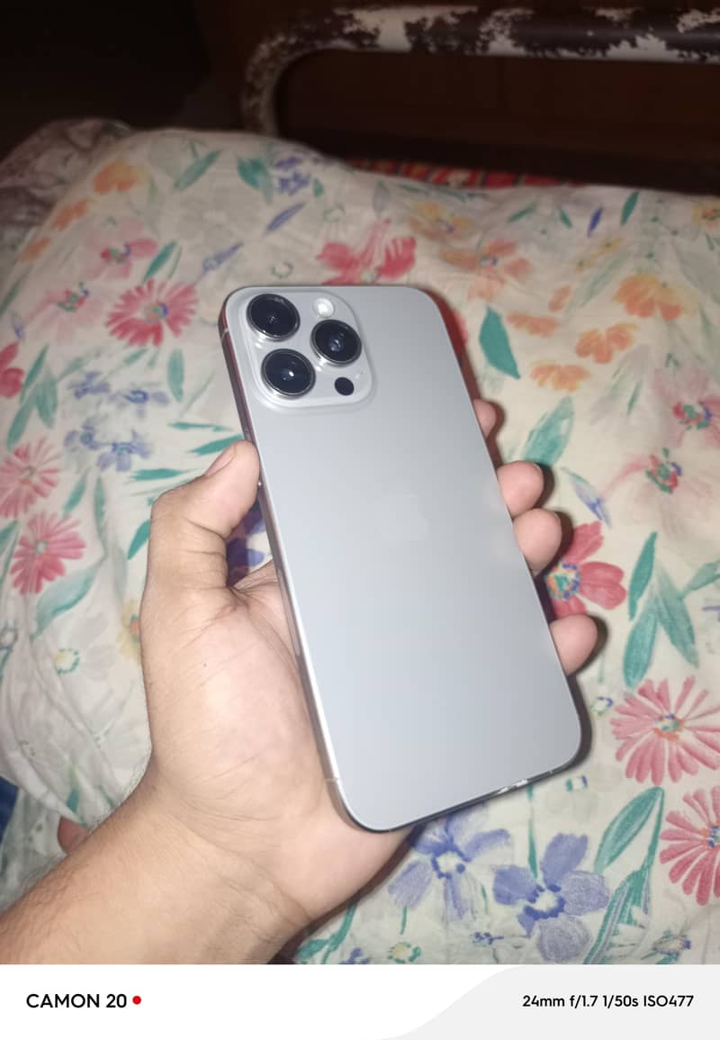 Apple iPhone 15 Pro 5