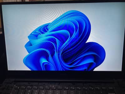 Dell XPS 15 7590 | i7 9Th Gen | 32GB RAM | 1 TB SSD | GTX 1650