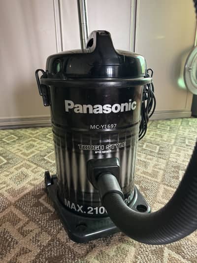 Panasonic Drum Vacuum Cleaner (MC-YL697) – Heavy Duty 2100W / 20L