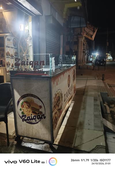 Used Fast Food Counter with Glass Display for Sale