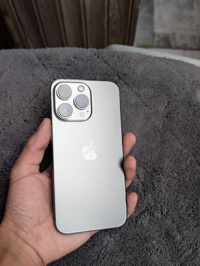 Apple iPhone 13 Pro