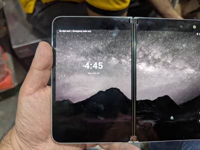 Microsoft Surface Duo