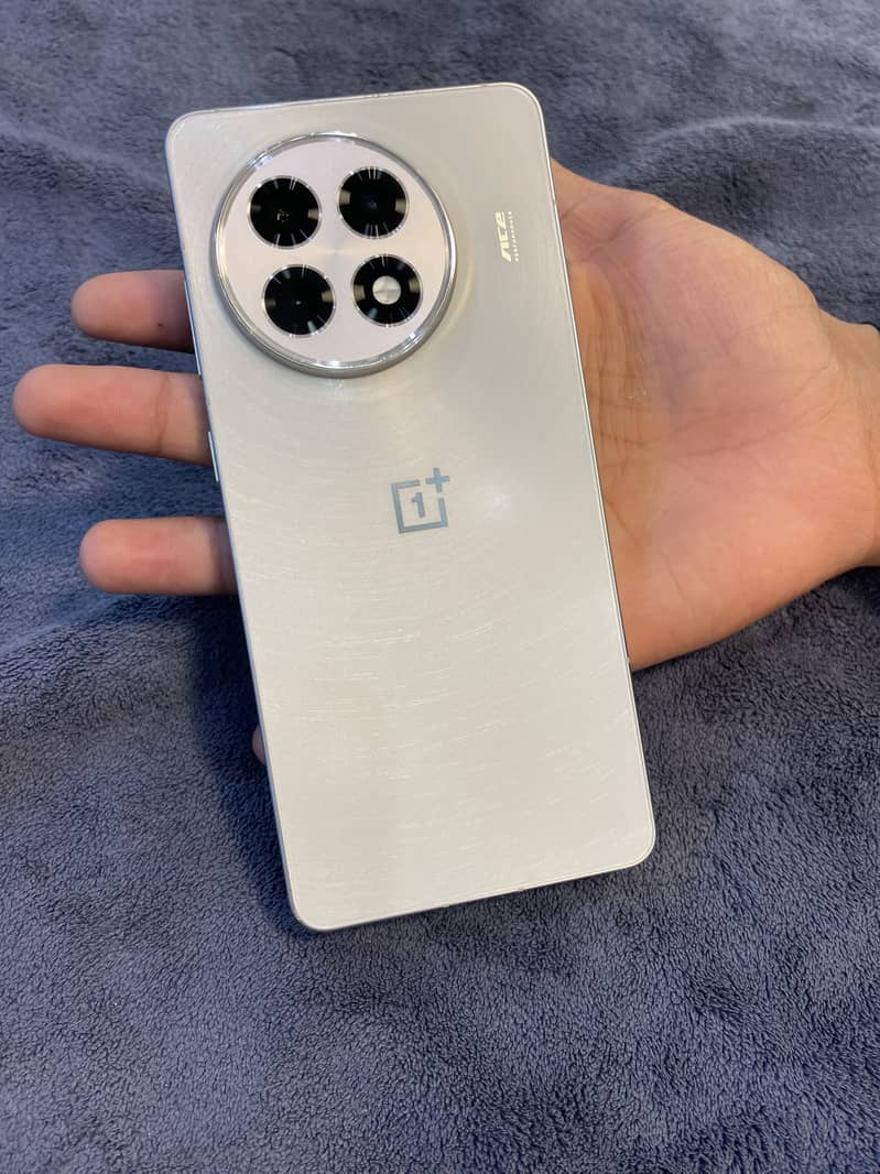 One Plus Ace 5 6