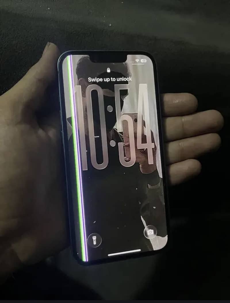 Apple iPhone 13 1