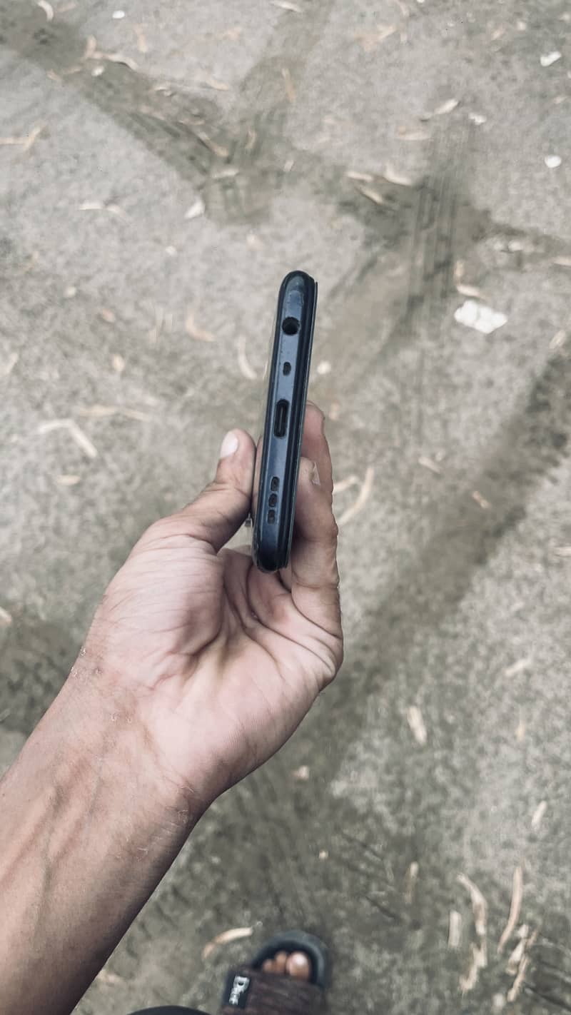 OPPO A54 1