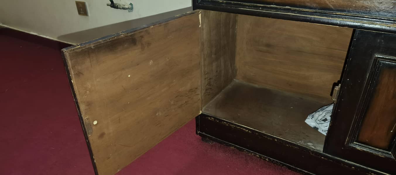 Dressing Table 5
