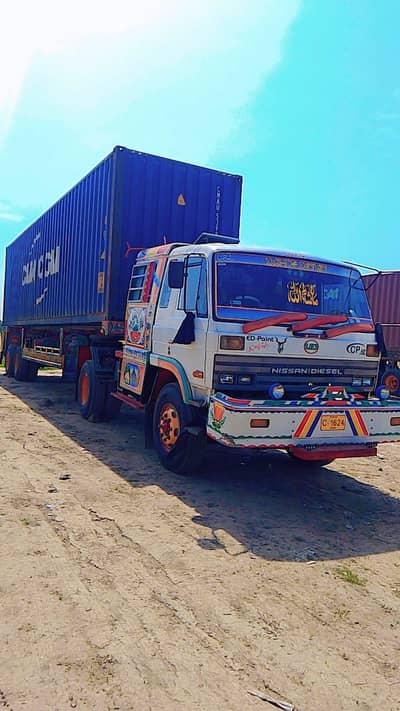 Truck container