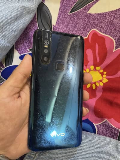 Vivo V15