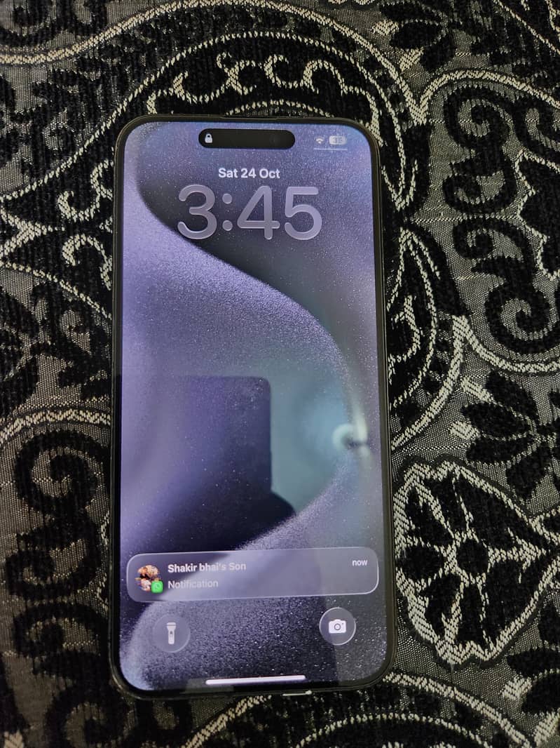 Apple iPhone 15 Pro Max 10