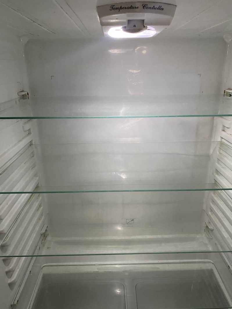 Dawlance Refrigerator 4