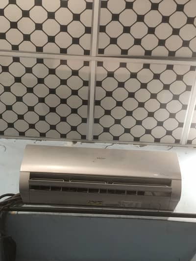 Haier 1 ton DC Inverter
