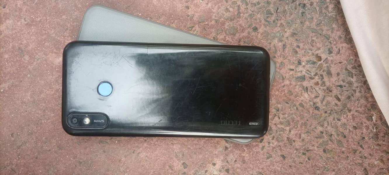 Tecno Spark 4 Lite 4