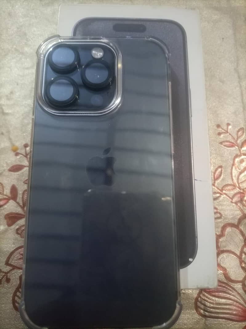 Apple iPhone 15 Pro 1