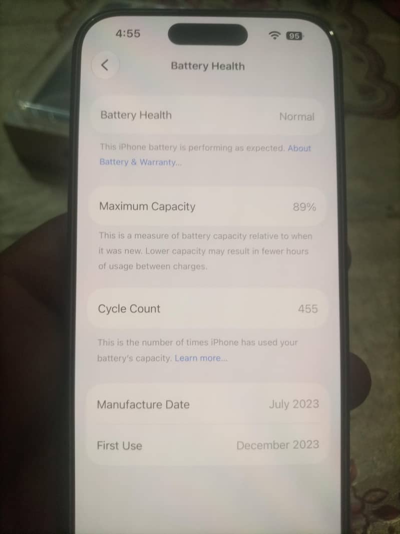 Apple iPhone 15 Pro 4