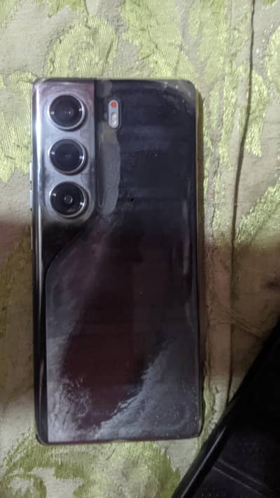 Tecno CAMON 40,,03214103479
