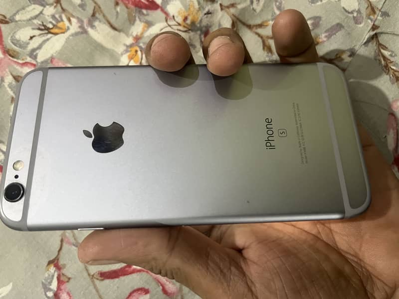 Apple iPhone 6S 5